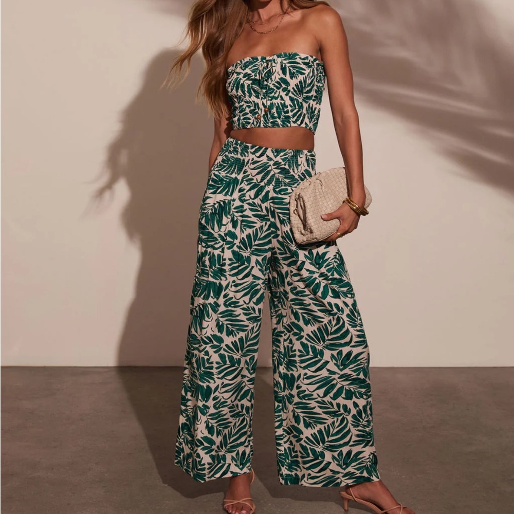 Tropical Green Leaf Print Wide-Leg Jumpsuit